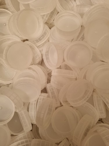 200 translucent white plastic - translucent/white,
